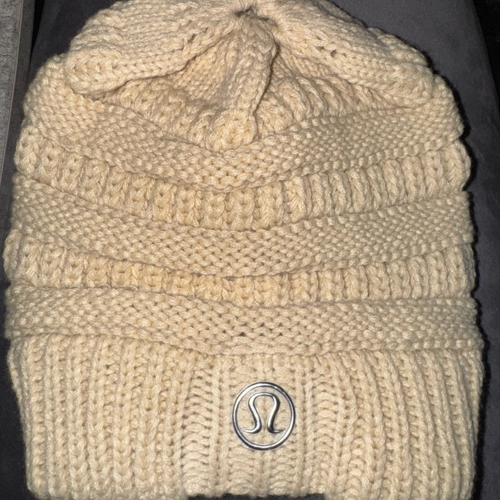 lululemon athletica Beige Knit Beanie